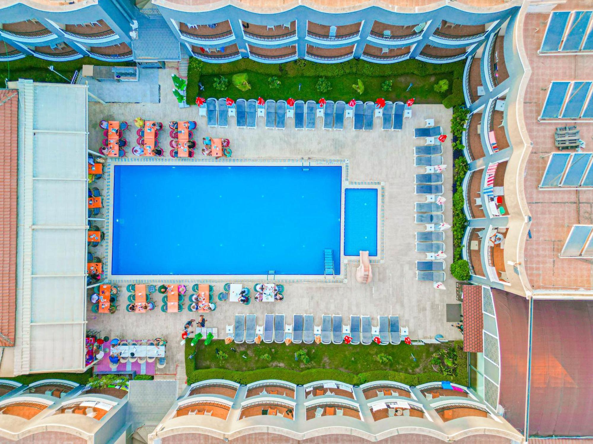 Sayanora Hotel Side Exteriér fotografie